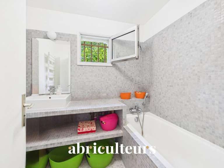 Appartement Paris 11e - 3 chambres - 101m²