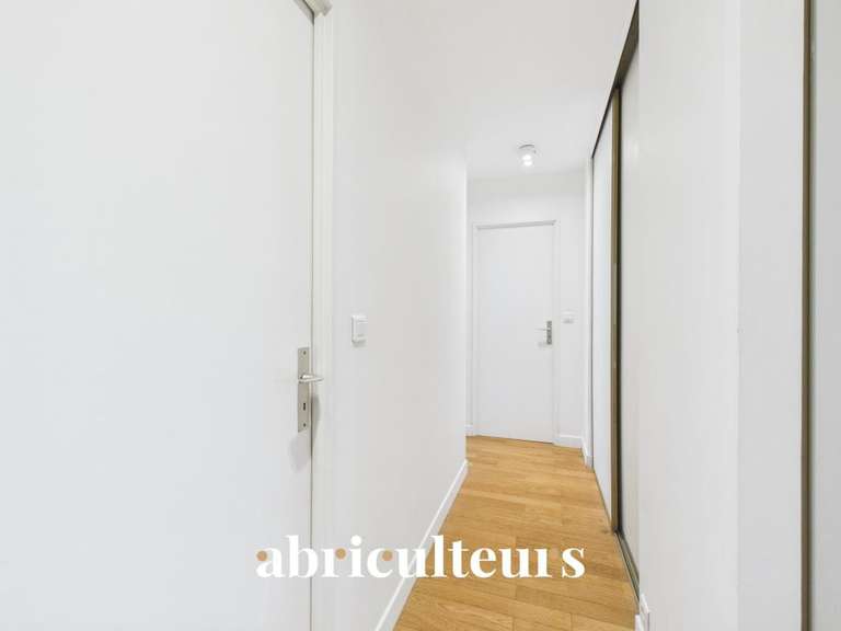 Appartement Paris 11e - 3 chambres - 101m²