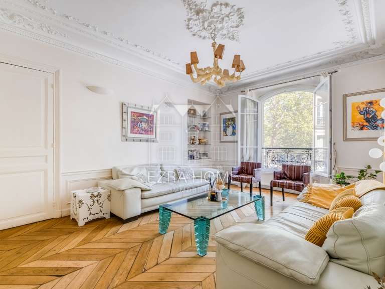 Appartement Paris 11e - 3 chambres - 121m²