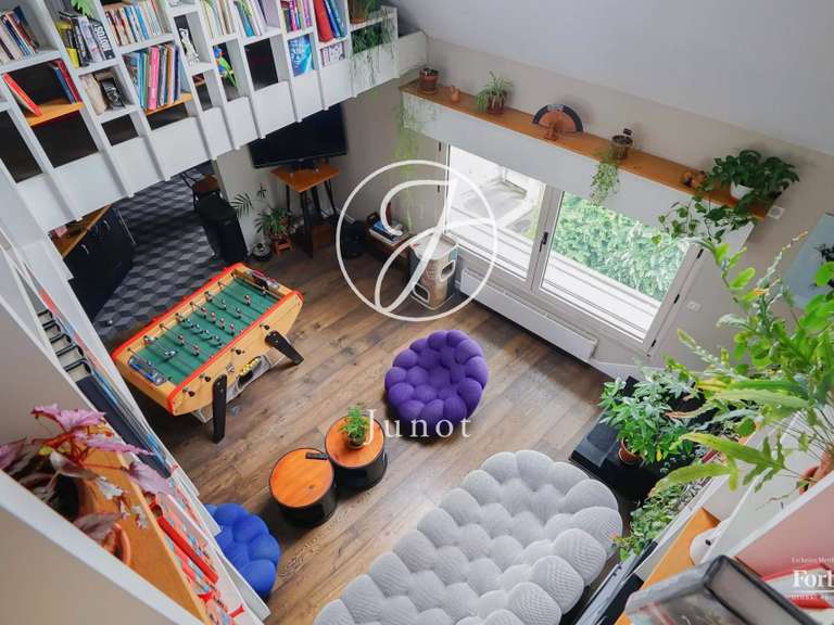 Appartement Paris 11e - 4 chambres - 131m²