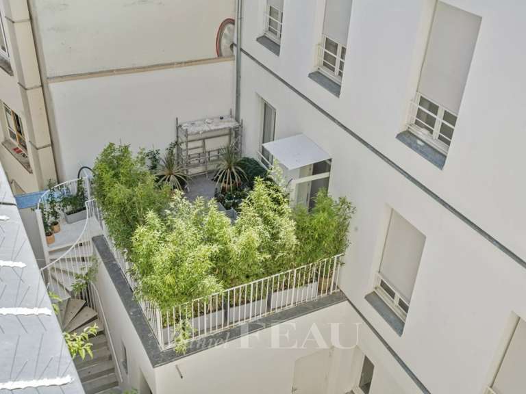 Appartement Paris 11e - 5 chambres - 169m²