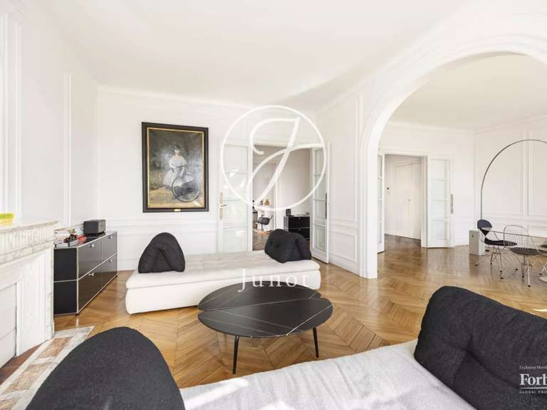 Appartement Paris 11e - 5 chambres - 220m²