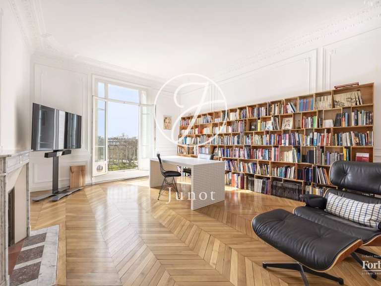 Appartement Paris 11e - 5 chambres - 220m²