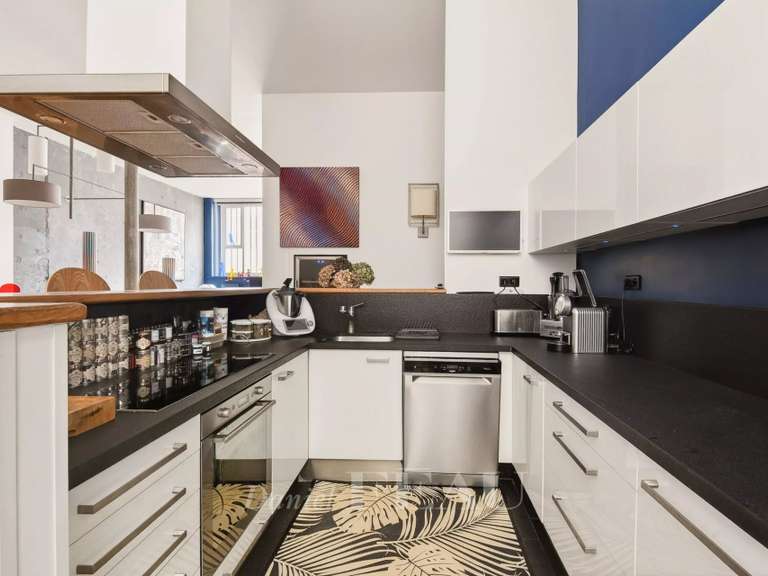 Appartement Paris 11e - 3 chambres - 217m²