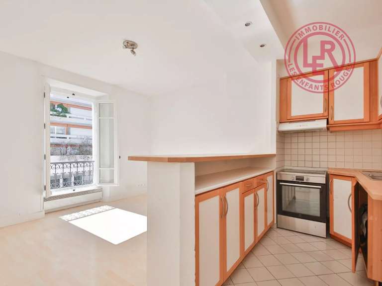 Appartement Paris 11e - 3 chambres - 97m²