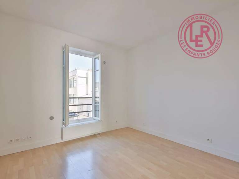 Appartement Paris 11e - 3 chambres - 97m²