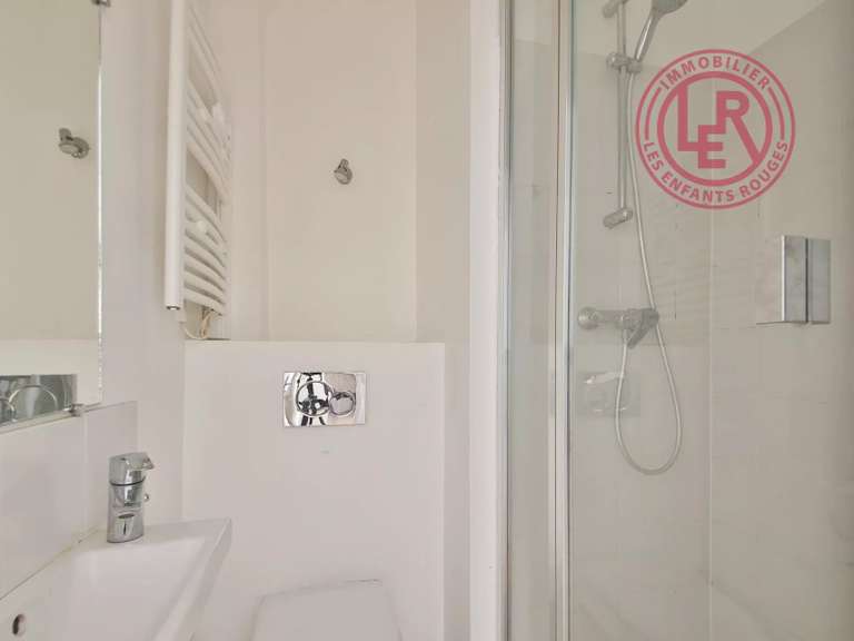 Appartement Paris 11e - 3 chambres - 97m²