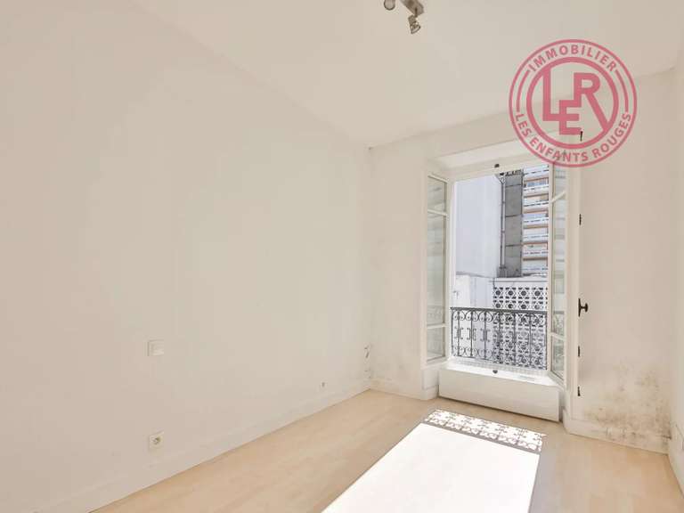 Appartement Paris 11e - 3 chambres - 97m²