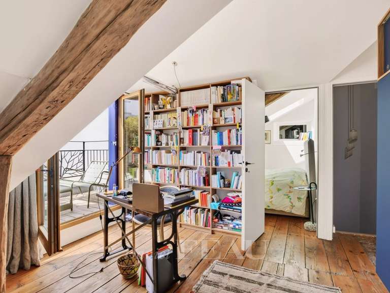 Appartement Paris 11e - 5 chambres - 233m²
