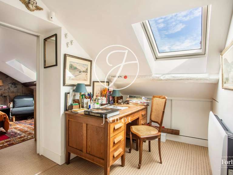 Appartement Paris 11e - 3 chambres - 122m²