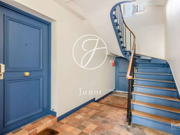 Appartement Paris 11e - 3 chambres - 122m²