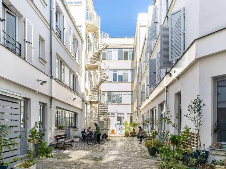 Appartement Paris 11e - 5 chambres - 130m²