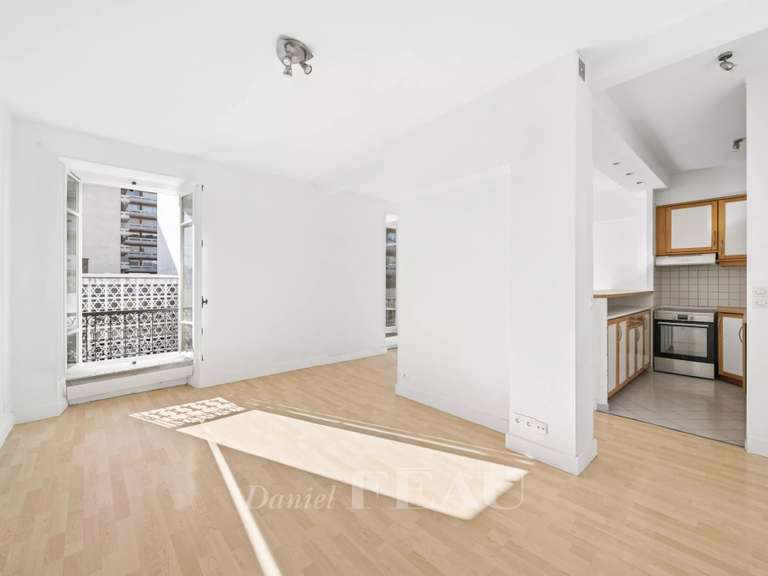 Appartement Paris 11e - 3 chambres - 79m²