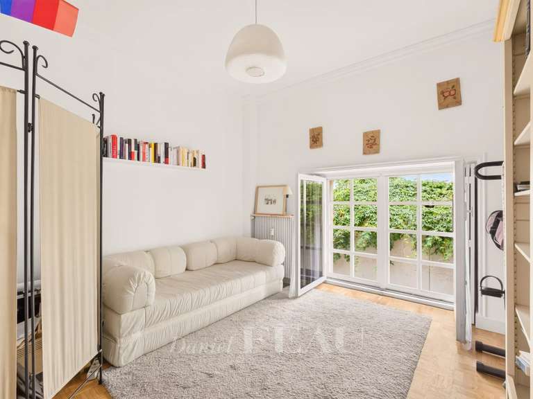 Appartement Paris 11e - 4 chambres - 125m²