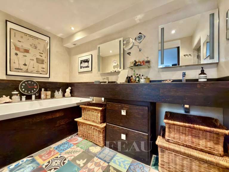 Maison Paris 11e - 1 chambre - 103m²