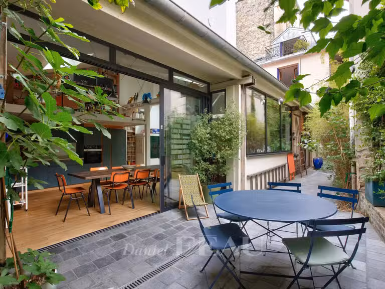 Maison Paris 11e - 5 chambres - 233m²