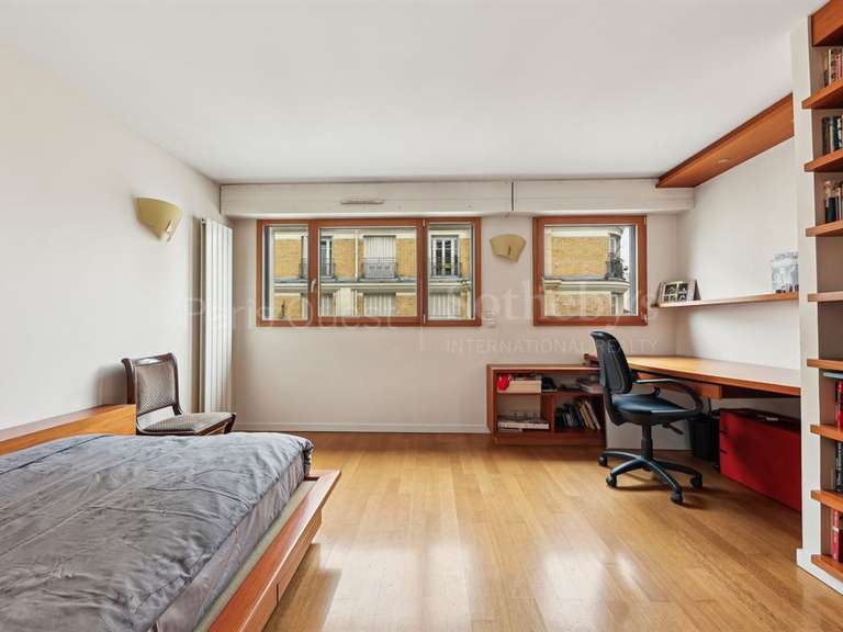 Appartement Paris 12e - 3 chambres - 353m²