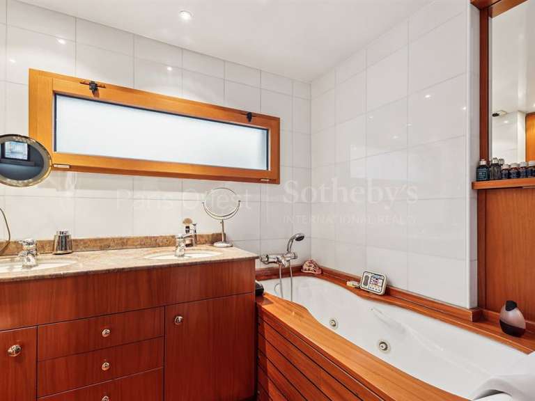 Appartement Paris 12e - 3 chambres - 353m²