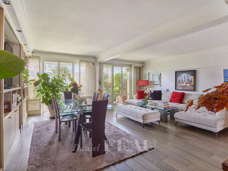 Appartement Paris 13e - 5 chambres - 163m²