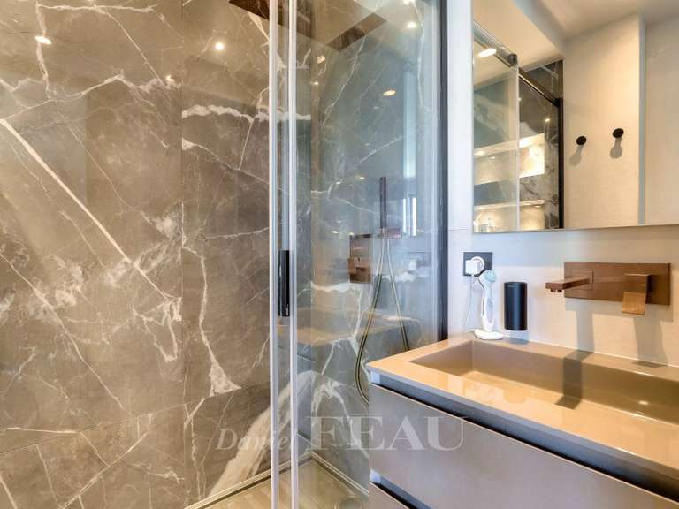 Appartement Paris 13e - 3 chambres - 153m²