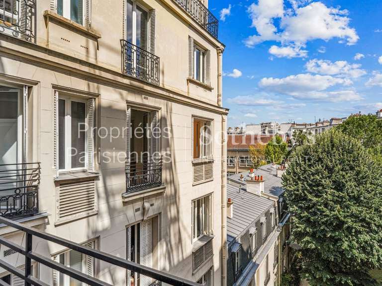 Appartement Paris 14e - 4 chambres - 197m²