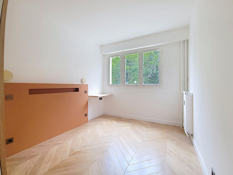 Appartement Paris 14e - 5 chambres - 93m²