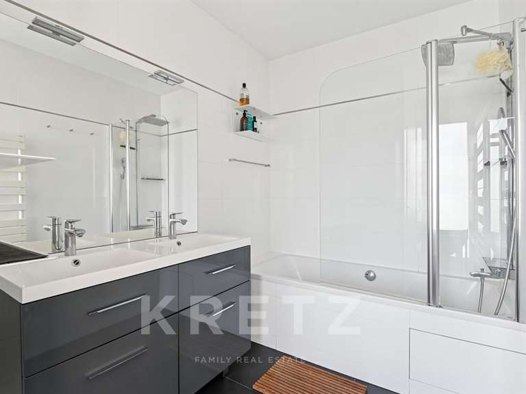 Apartment Paris 14e - 3 bedrooms - 146m²