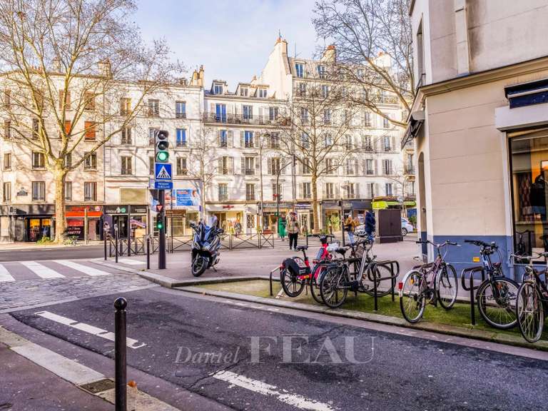 Appartement Paris 14e - 2 chambres - 84m²