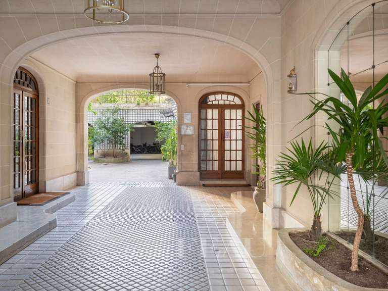 Appartement Paris 14e - 3 chambres - 123m²