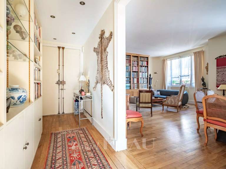 Appartement Paris 14e - 3 chambres - 123m²