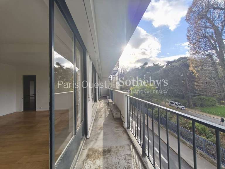 Appartement Paris 14e - 4 chambres - 122m²