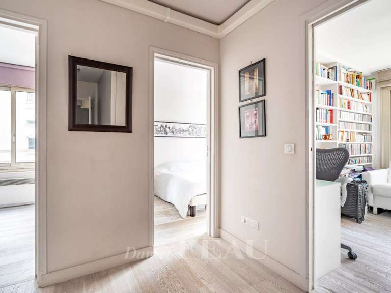 Appartement Paris 14e - 4 chambres - 105m²