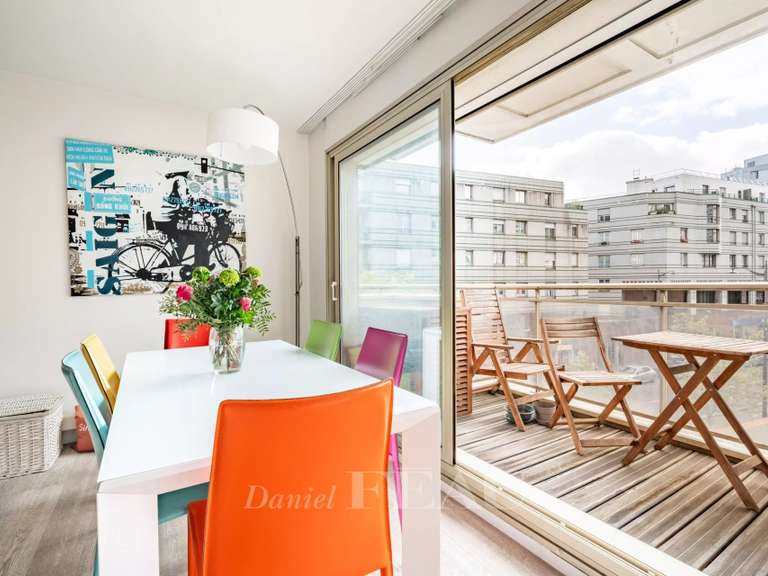 Appartement Paris 14e - 4 chambres - 105m²