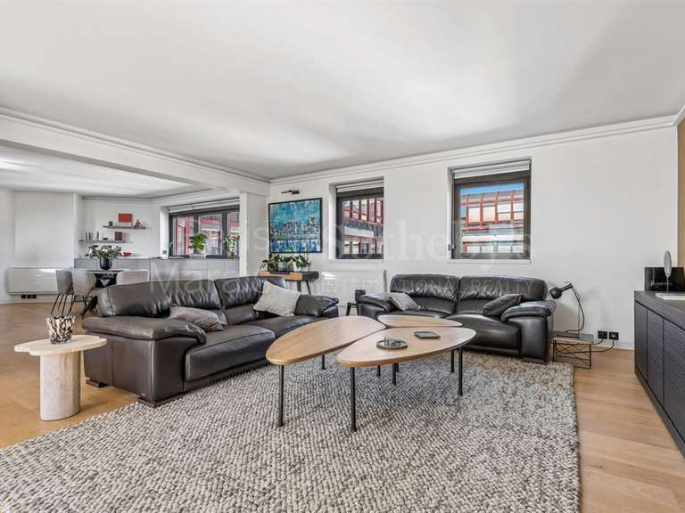 Appartement Paris 14e - 3 chambres - 174m²