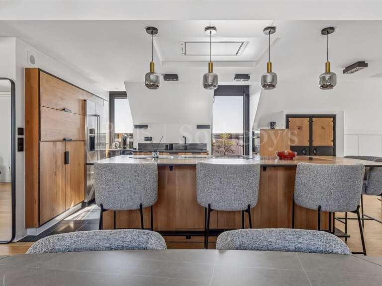 Appartement Paris 14e - 3 chambres - 174m²