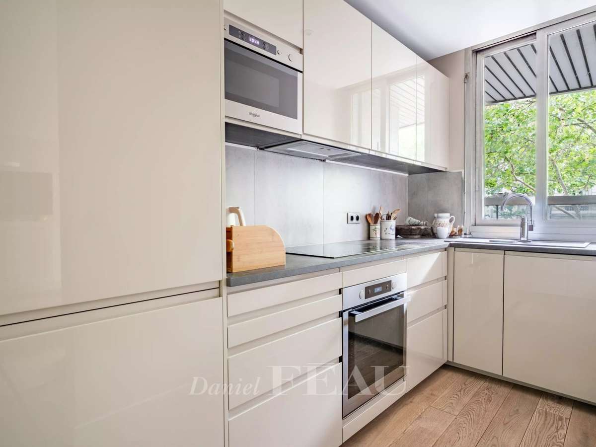 Apartment Paris 14e