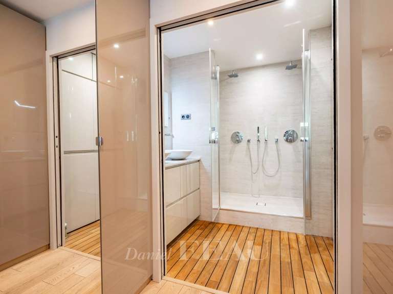 Appartement Paris 14e - 1 chambre - 69m²