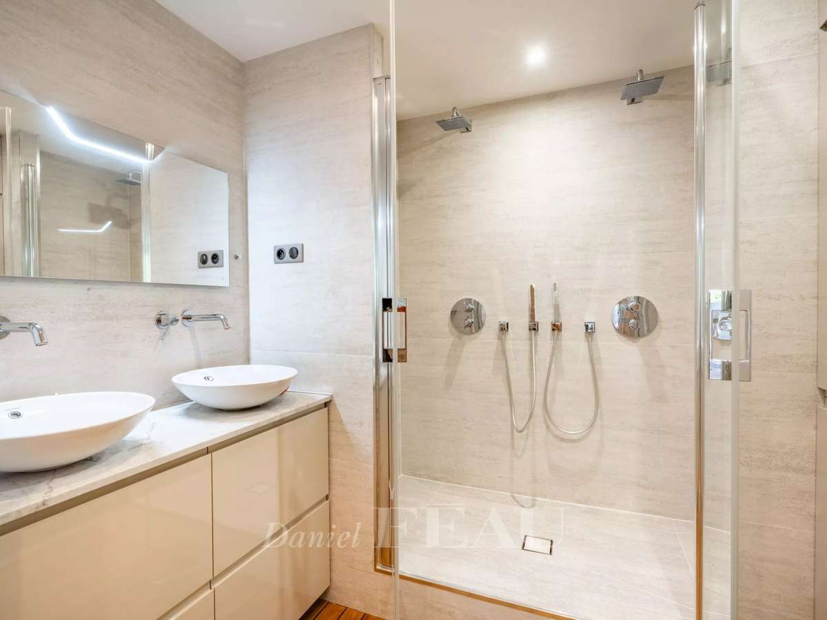 Apartment Paris 14e