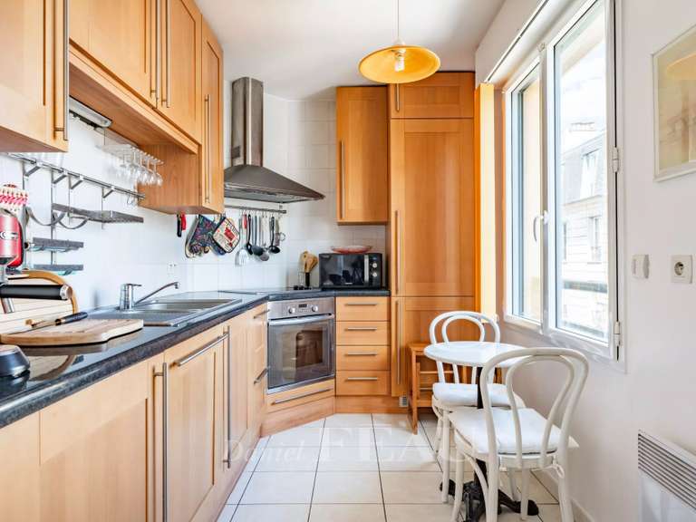 Appartement Paris 14e - 2 chambres - 100m²