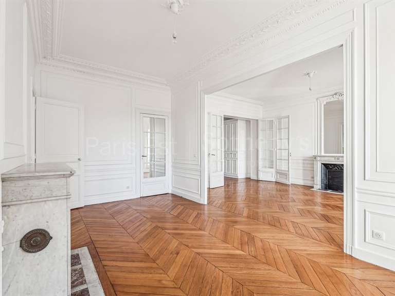 Appartement Paris 14e - 4 chambres - 200m²