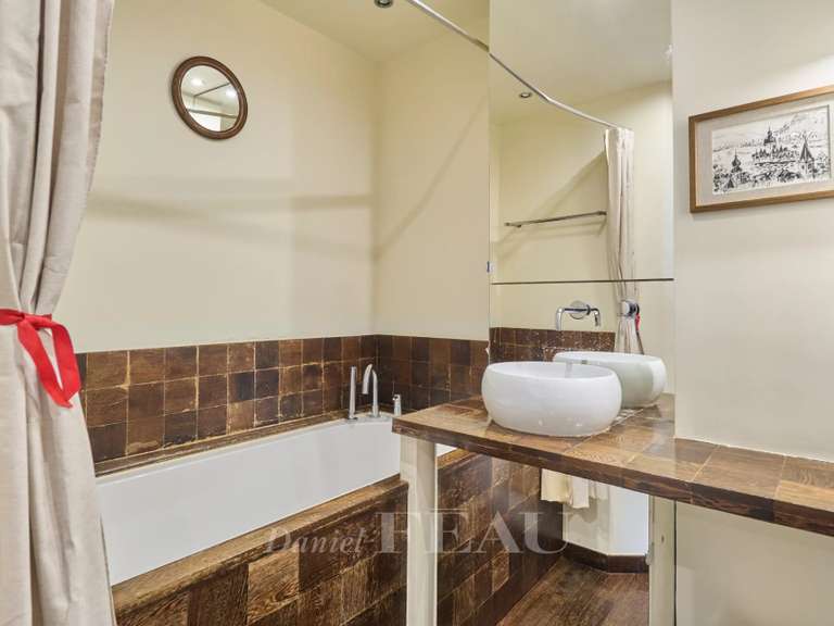 Appartement Paris 14e - 2 chambres - 72m²