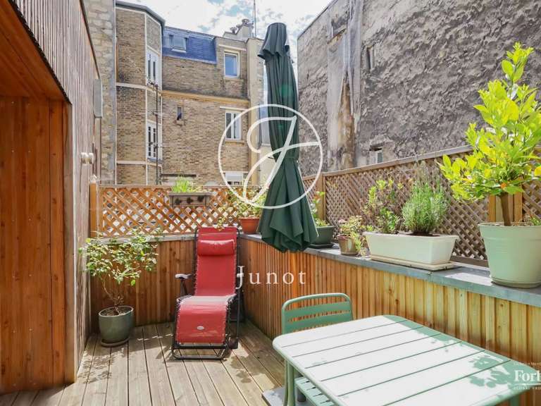 Appartement Paris 14e - 2 chambres - 84m²