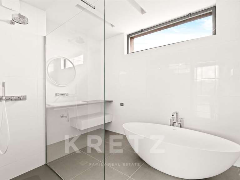 Appartement Paris 14e - 3 chambres - 189m²