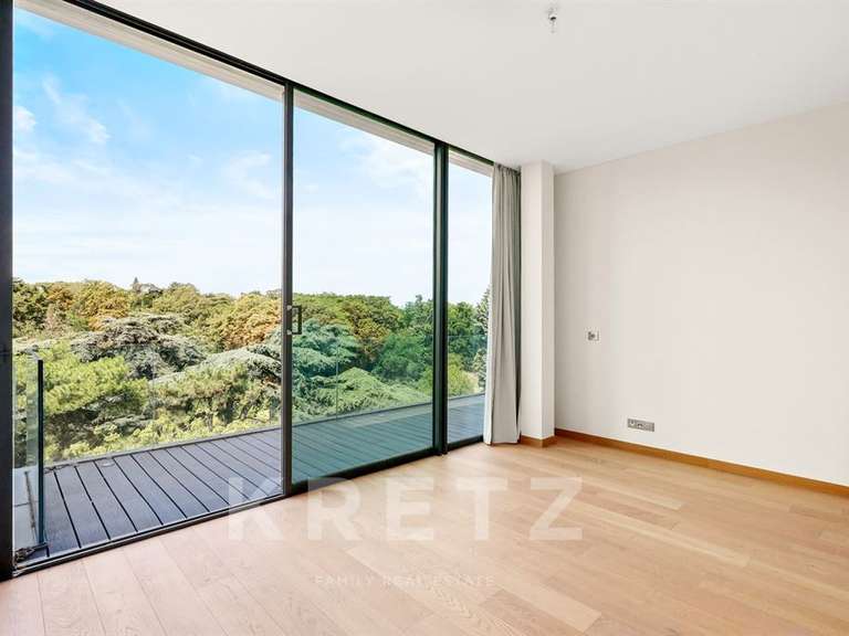 Appartement Paris 14e - 3 chambres - 189m²