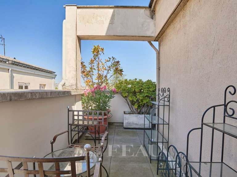 Appartement Paris 14e - 2 chambres - 75m²