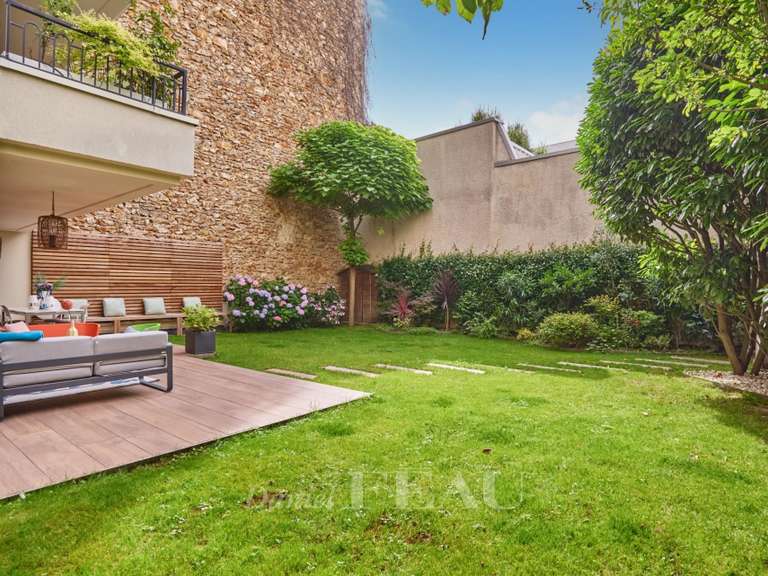Appartement Paris 14e - 3 chambres - 143m²