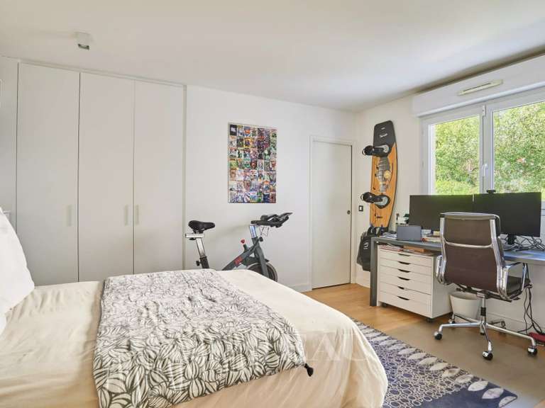 Appartement Paris 14e - 3 chambres - 143m²