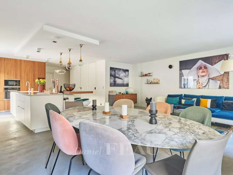Appartement Paris 14e - 3 chambres - 143m²