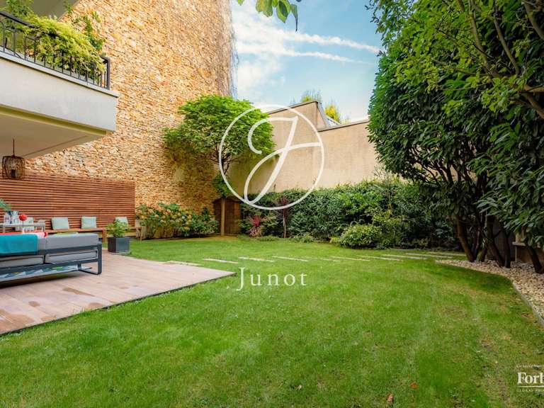 Appartement Paris 14e - 3 chambres - 240m²