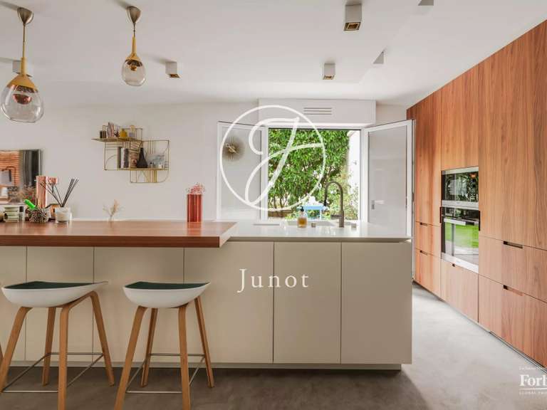 Appartement Paris 14e - 3 chambres - 240m²